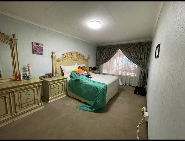 2 BEDROOM HOUSE FOR SALE IN BRAKPAN NORTH